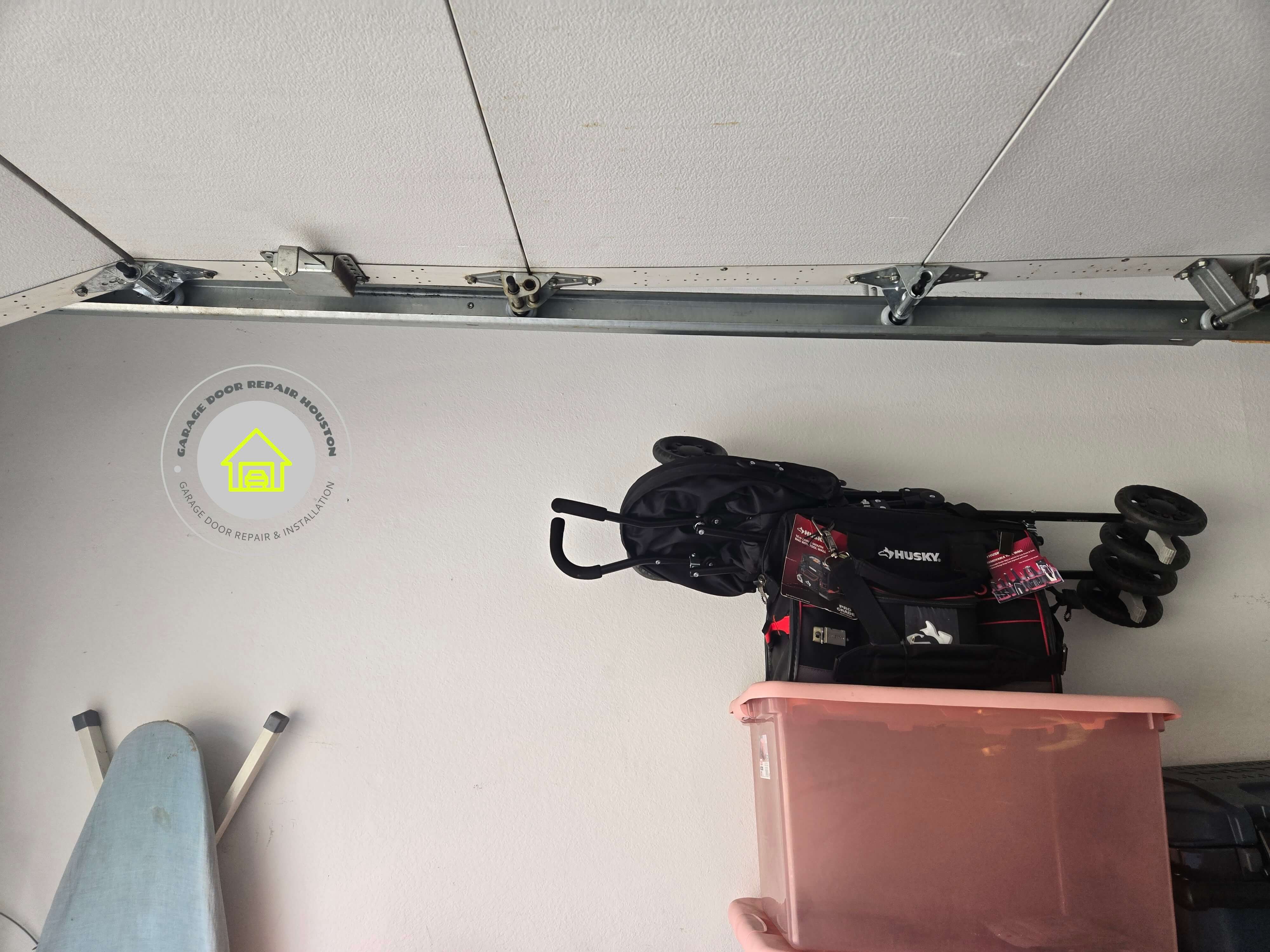 nylon-garage-door-roller-repair